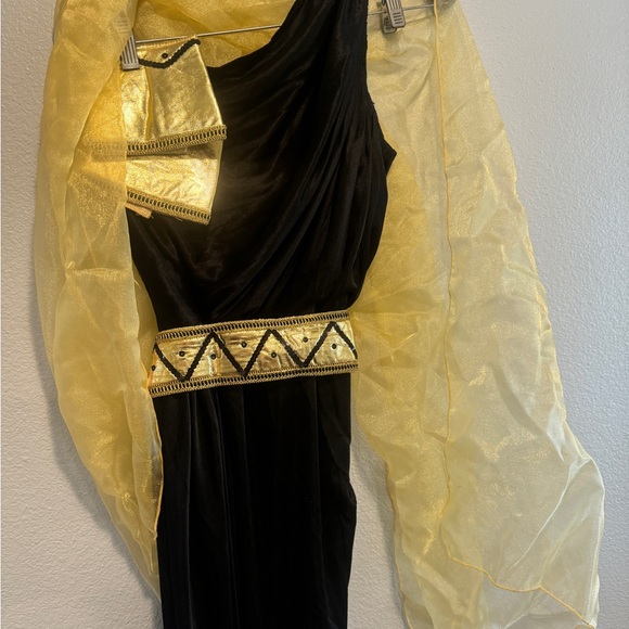Queen of the Nile Costume - Picture 6 of 9